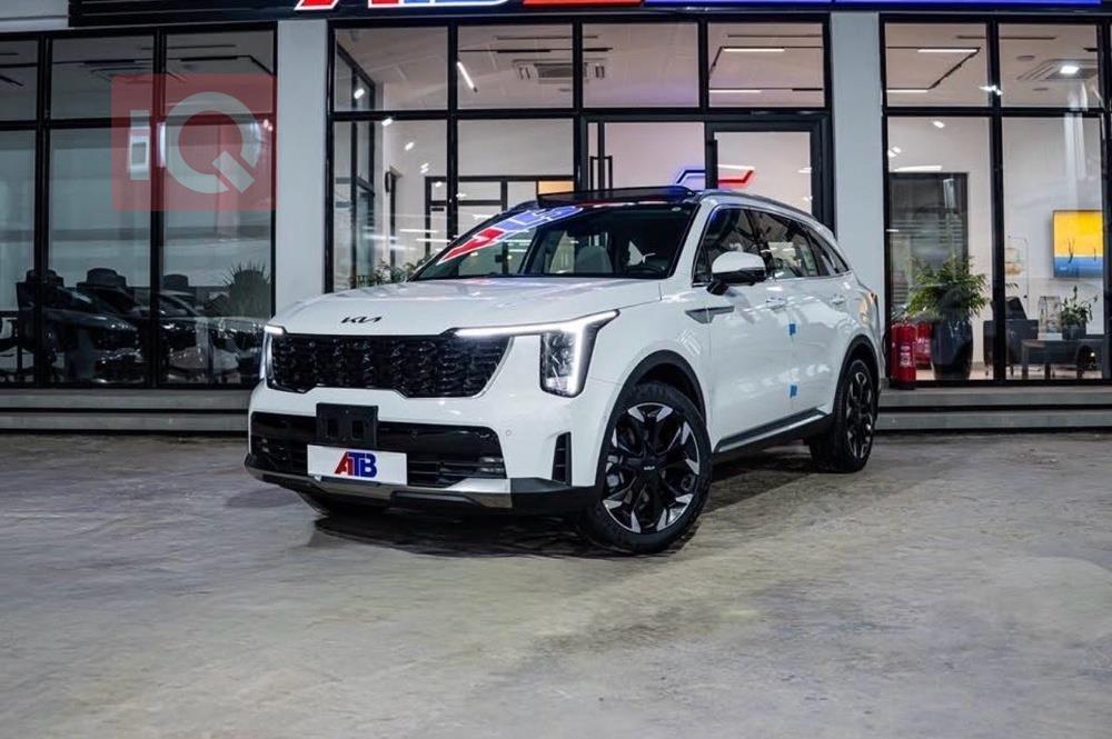 https://cdn.iqcars.io52b7cd25-0f63-49d6-bd77-a88387507679_0.jpg